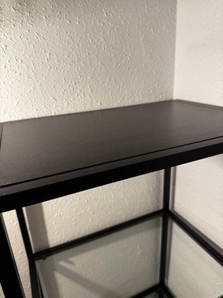 Estantería IKEA VITTSJO Negra y Transparente