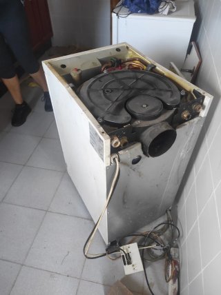 Caldera baxi gasoil y deposito de 200 litros