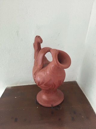 Cántaro de barro en forma de gallo
