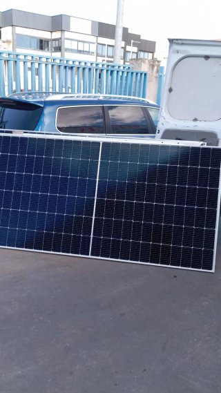 Placa solar fotovoltaica