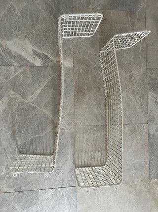 Balda metálica blanca IKEA