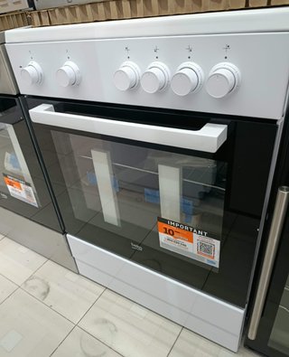 COCINA COMPLETA DE GAS/ELÉCTRICO BEKO