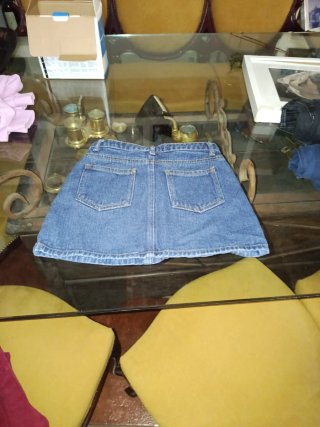 Falda vaquera azul talla 10-11