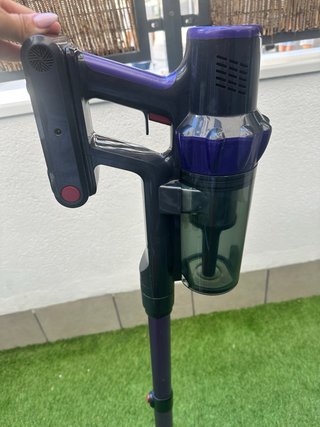 Aspiradora de mano con luz LED