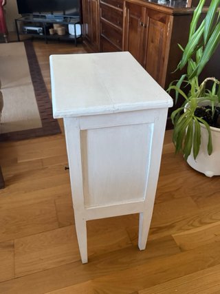 Mesita de noche vintage de madera