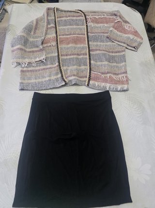 Conjunto Chaleco y Falda Mujer