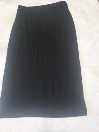 Conjunto Chaleco y Falda Mujer