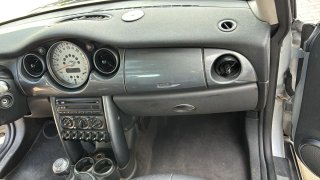 MINI Cooper 2003