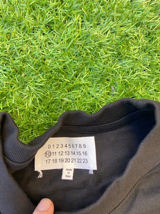 Camiseta Maison Margiela  Negra