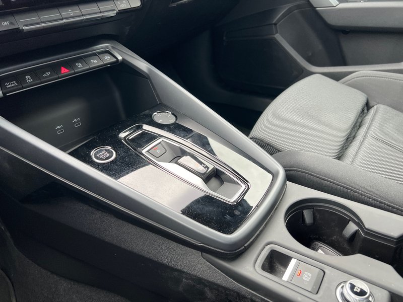 Audi A3 2025, foto 28