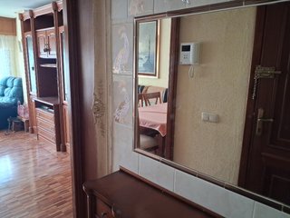 Alquilo apartamento en Reyes Católicos. Burgos.