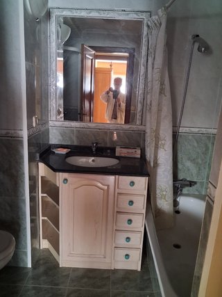 Alquilo apartamento en Reyes Católicos. Burgos.
