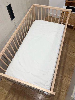 Cuna de madera Ikea Sniglar | PERFECTO ESTADO