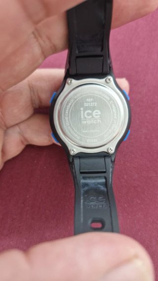 Reloj ICE Digital Negro/Azul 100M