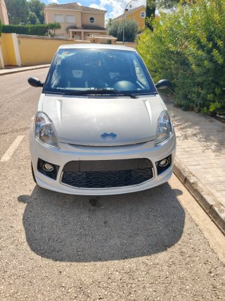 Ligier Ixo DCI, coche sin carnet en buen estado