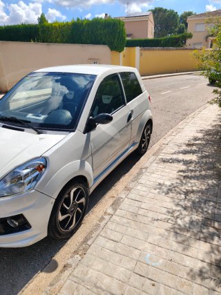 Ligier Ixo DCI, coche sin carnet en buen estado