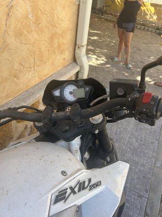 Hyosung exiv 250 naked