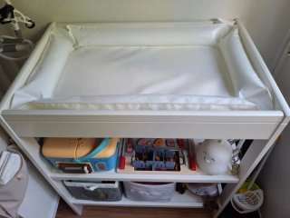 Cambiador Bebé Blanco Ikea con Estanterías