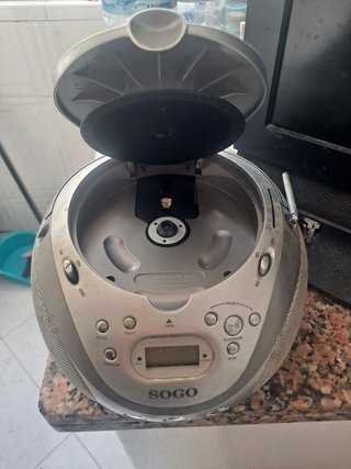 Radio CD MP3 Portátil Sogo