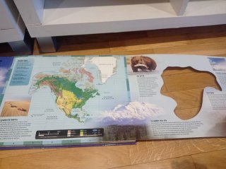 Atlas del mundo con mapas animados