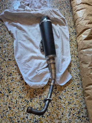 Tubo de escape Yasuni