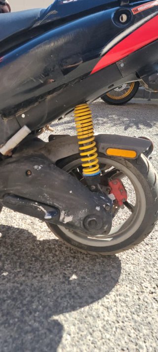 Aprilia SR 50 Agua Scooter (Repuestos)