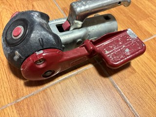Estabilizador Alko AKS 1300