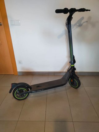 Patinete Eléctrico Bongo D30 + Accesorios