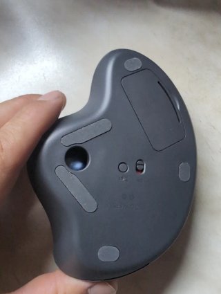 Logitech ERGO M575S Trackball Wireless