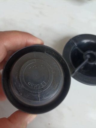 Vite ruotino + Tappo serbatoio Opel