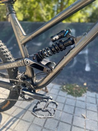 COMMENCAL CLASH 27.5