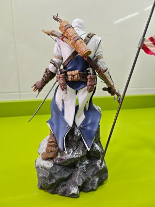 ​Figura Oficial de Connor Kenway - Assassin's III
