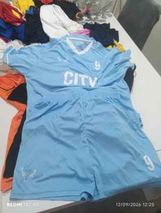 Conjunto deportivo hombre azul