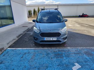 Ford Tourneo Courier 2019