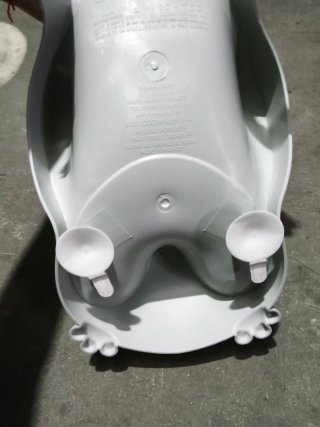 Soporte bañera bebé gris y blanco