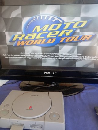 🇪🇦🇬🇧🇳🇱Moto Racer World Tour PS1