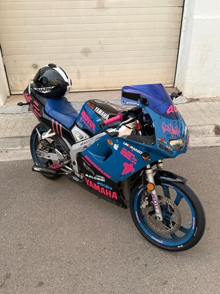 Yamaha TZR 49cc Azul y Rosa