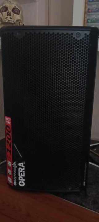 Parlante Activo dB Technologies Opera 10 Bluetooth