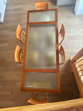 Mesa de comedor y 6 sillas madera