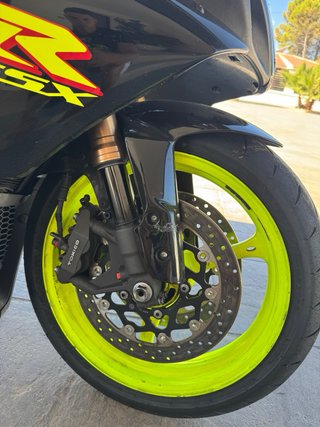 Suzuki GSX-R 1000 K7 Documentada