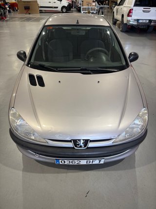 Peugeot 206 2001