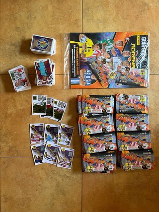 Panini Adrenalyn XL Guía + 500 Cromos y Sobres