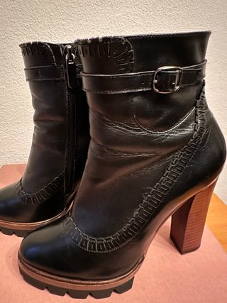 Stivaletti Cinti Pelle Neri Tg. 37