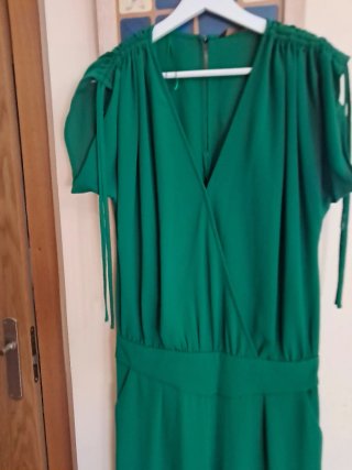 Mono verde mujer