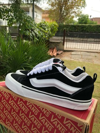 Vans knu skool