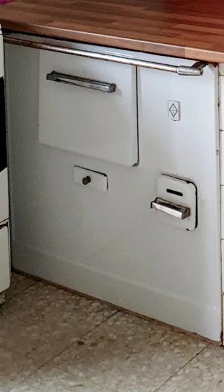 Se regala cocina antigua de chapa
