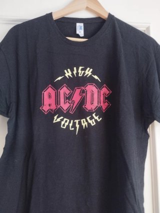 Camiseta AC/DC High Voltage Negra