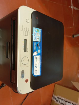 Impresora Samsung CLX-3185 Multifunción Láser