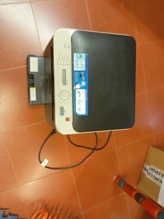 Impresora Samsung CLX-3185 Multifunción Láser