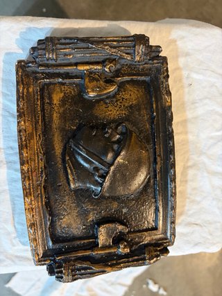Rilievo fascio littorio antico